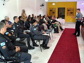 Sargento Amaral, da Polcia Militar no encontro - foto: PMT